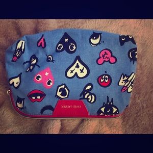 Estée Lauder cosmetic bag